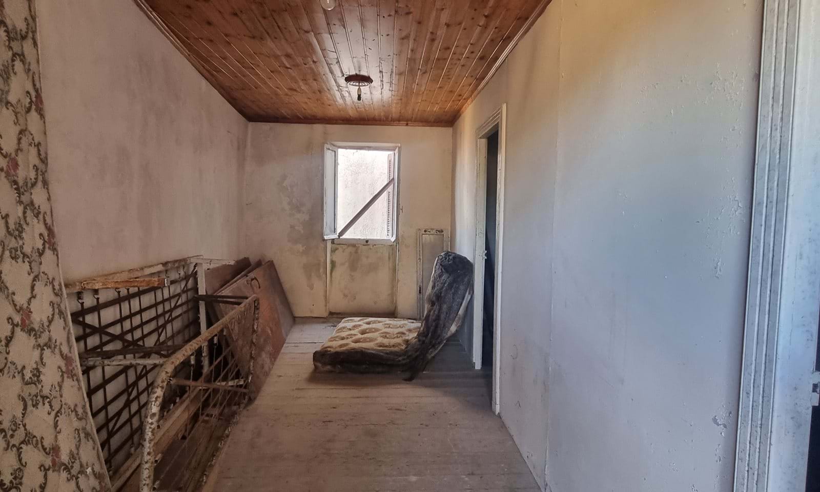 Listing photograph 8 of 13 of the house in Agios Mattheos, published by Corfu Home Finders.