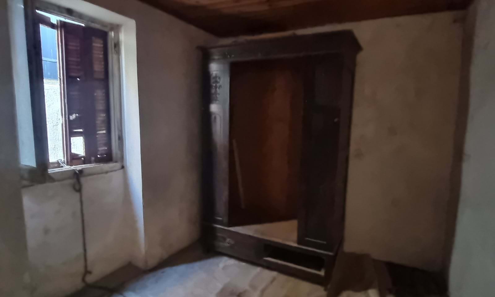 Listing photograph 9 of 13 of the house in Agios Mattheos, published by Corfu Home Finders.
