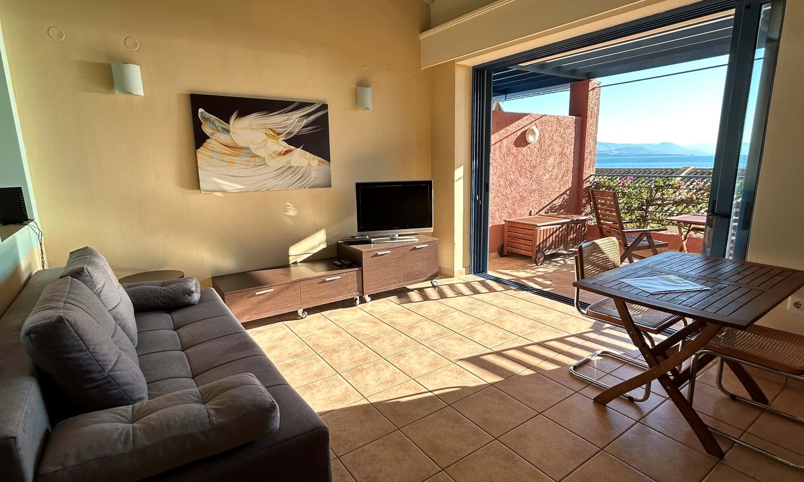 Listing photograph 6 of 20 of the apartment in Barbati, published by Corfu Home Finders.
