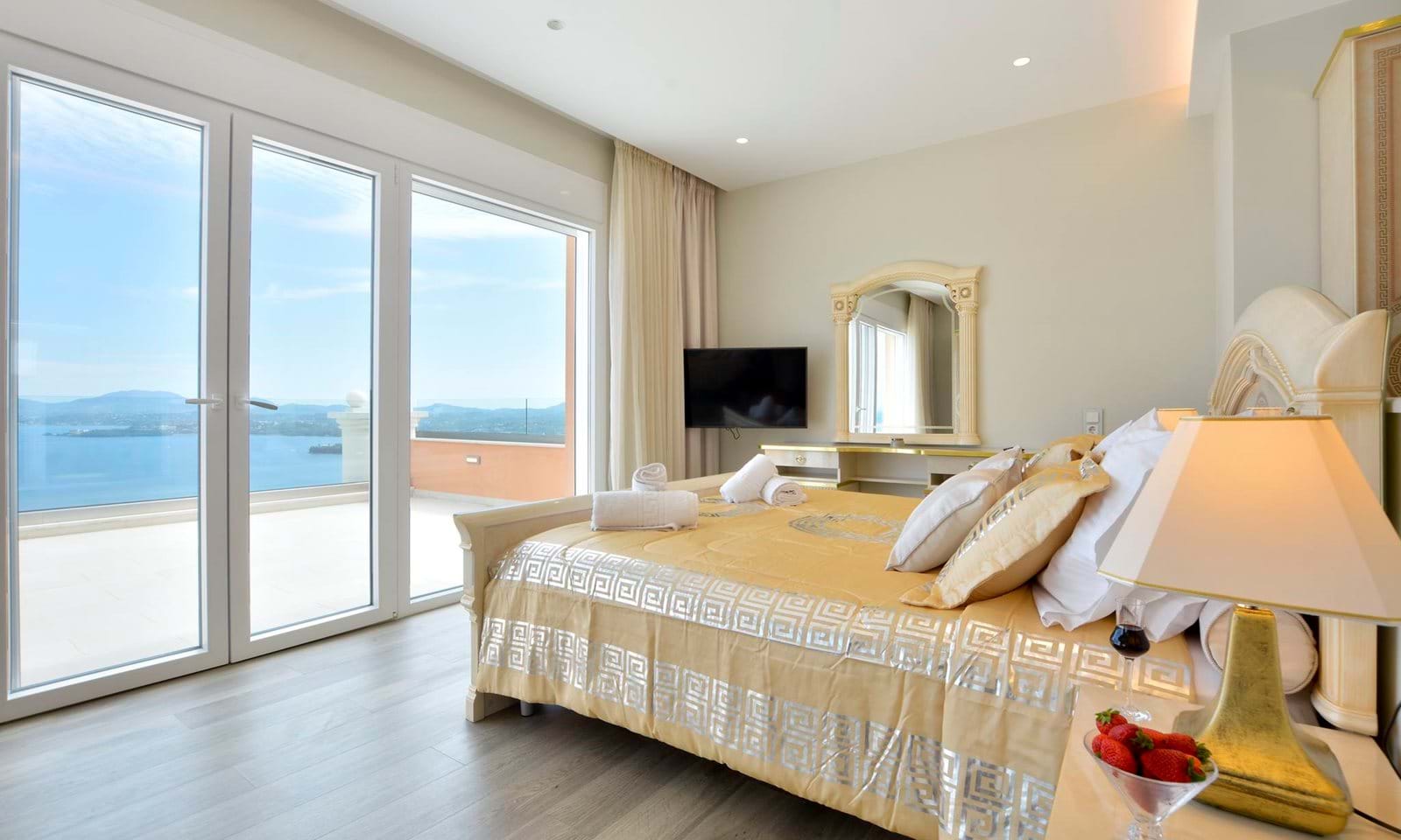 Listing photograph 15 of 40 of the house in Spartilas, published by Corfu Home Finders.