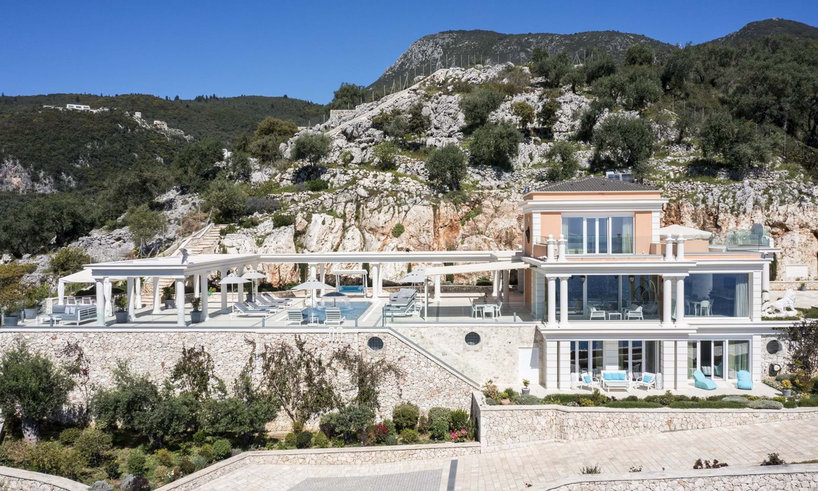 Listing photograph 3 of 40 of the house in Spartilas, published by Corfu Home Finders.