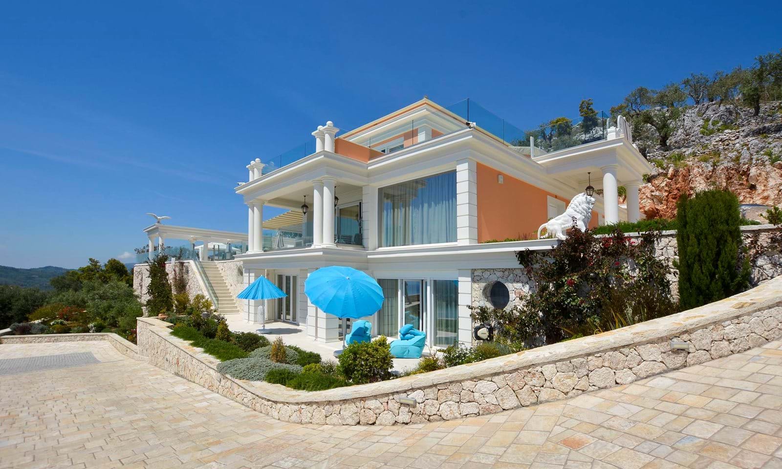 Listing photograph 6 of 40 of the house in Spartilas, published by Corfu Home Finders.