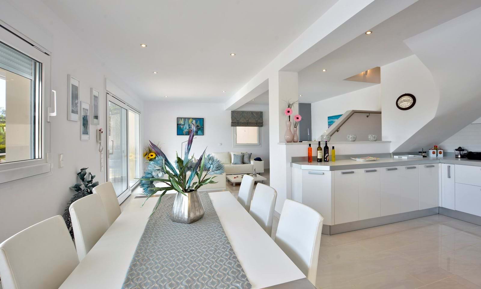 Listing photograph 7 of 44 of the house in Gouvia, published by Corfu Home Finders.