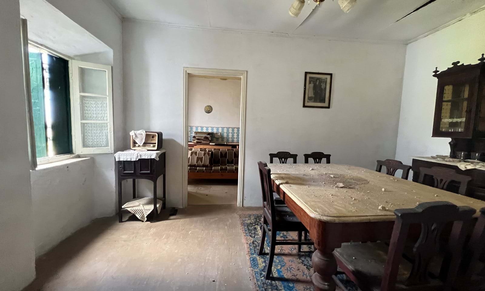 Listing photograph 3 of 12 of the house in Loutses, published by Corfu Home Finders.