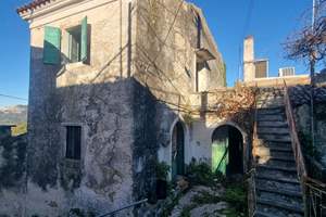 TWO GREEN DOORS, Varipatades, Corfu