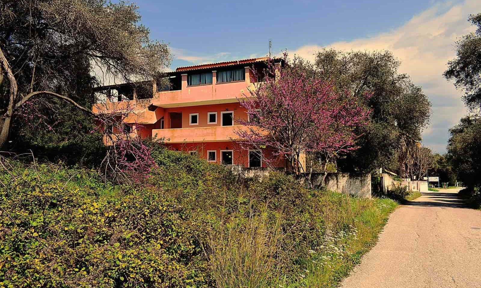 Listing photograph 2 of 10 of the commercial in Astrakeri, published by Corfu Home Finders.