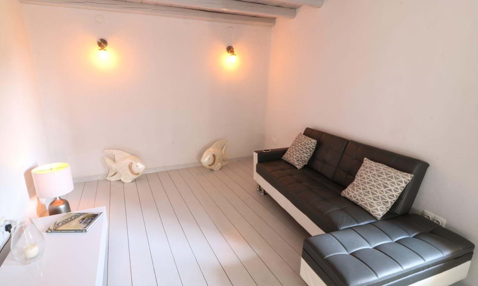 Listing photograph 2 of 8 of the house in Spartilas, published by Corfu Home Finders.