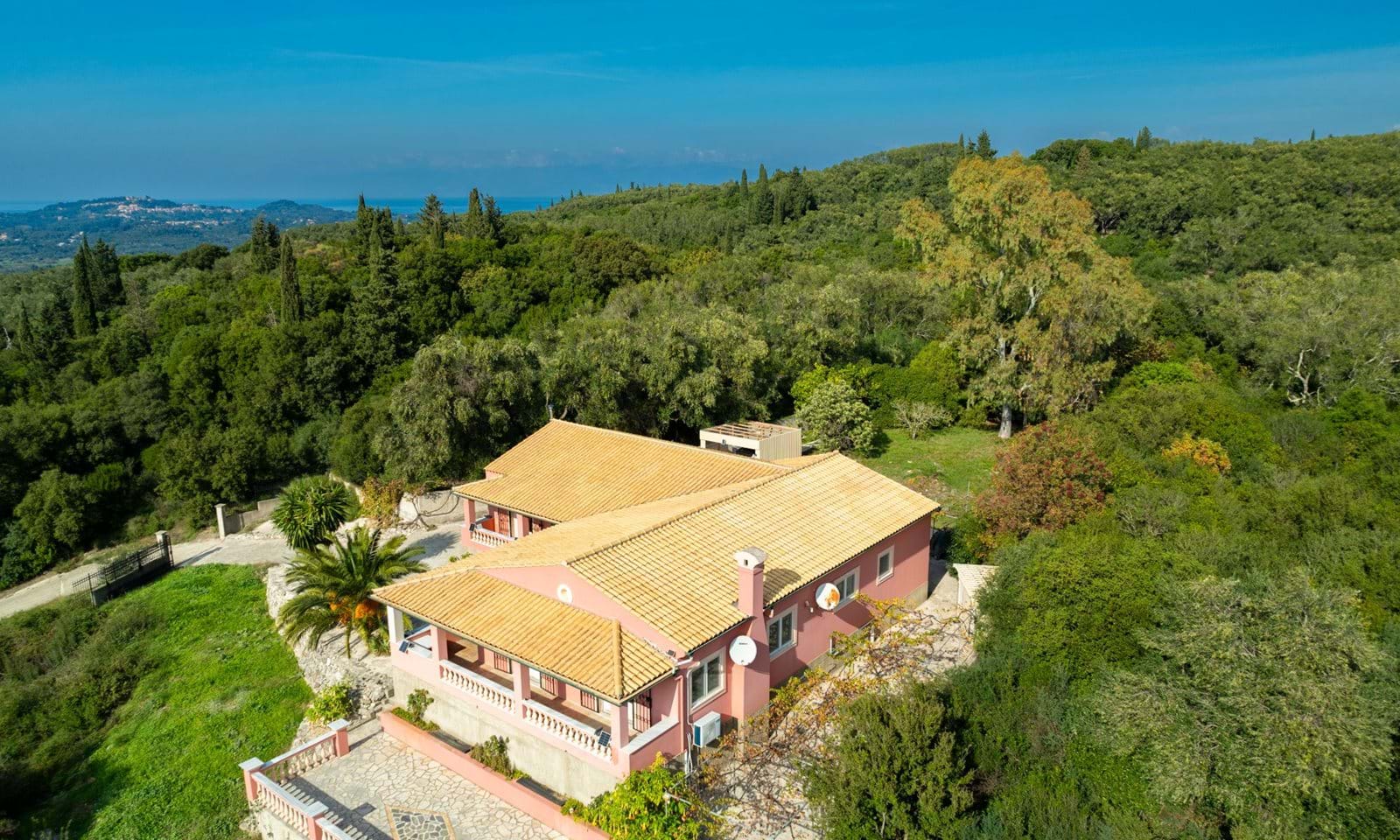 Listing photograph 3 of 24 of the house in Klimatia, published by Corfu Home Finders.