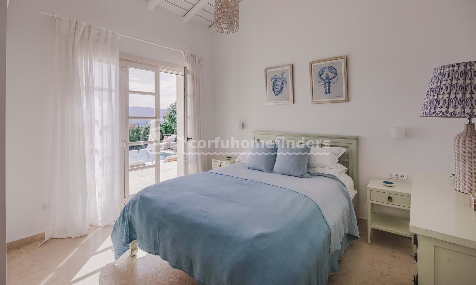 Listing photograph 18 of 31 of the house in Kassiopi, published by Corfu Home Finders.