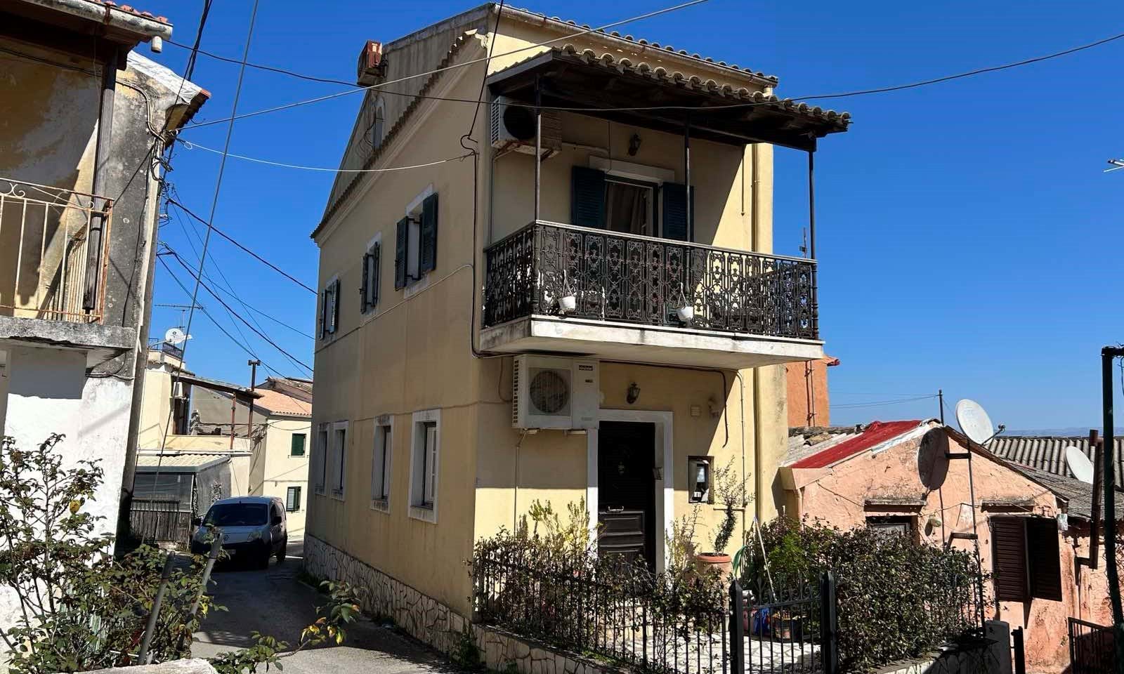 Listing photograph 1 of 13 of the house in Corfu Town, published by Corfu Home Finders.