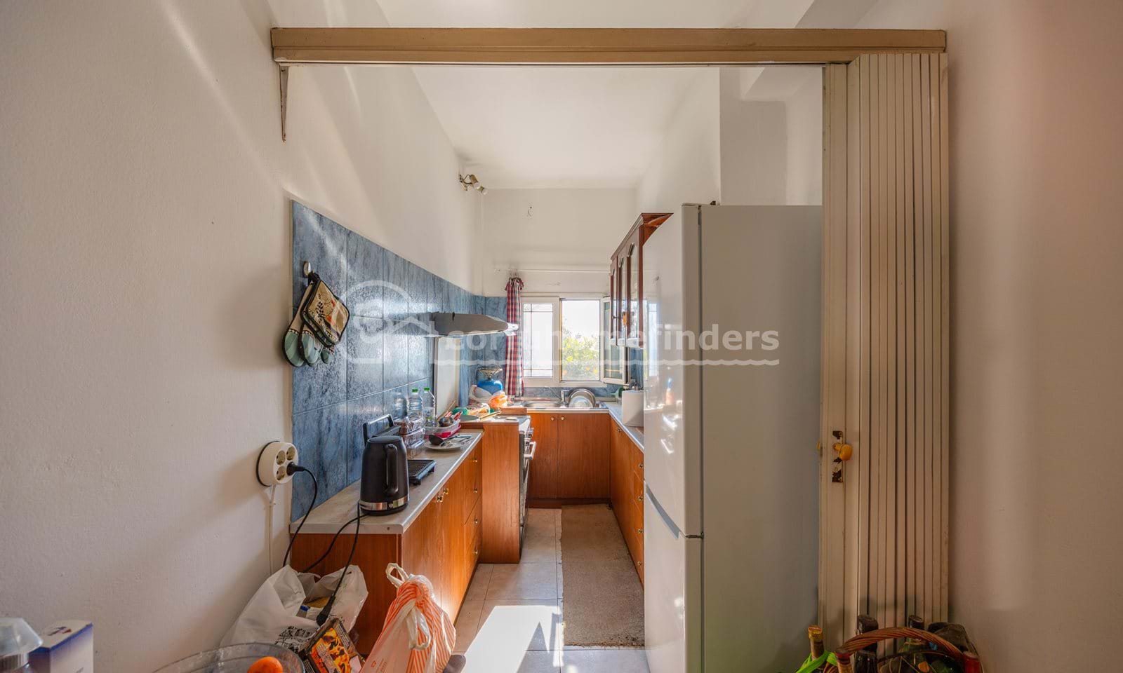 Listing photograph 9 of 13 of the house in Benitses, published by Corfu Home Finders.