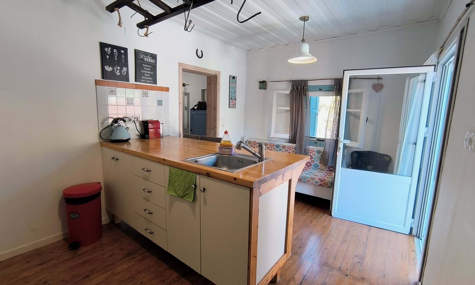 Listing photograph 7 of 12 of the house in Doukades, published by Corfu Home Finders.