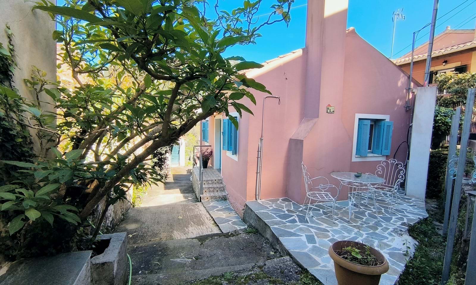 Listing photograph 2 of 12 of the house in Doukades, published by Corfu Home Finders.