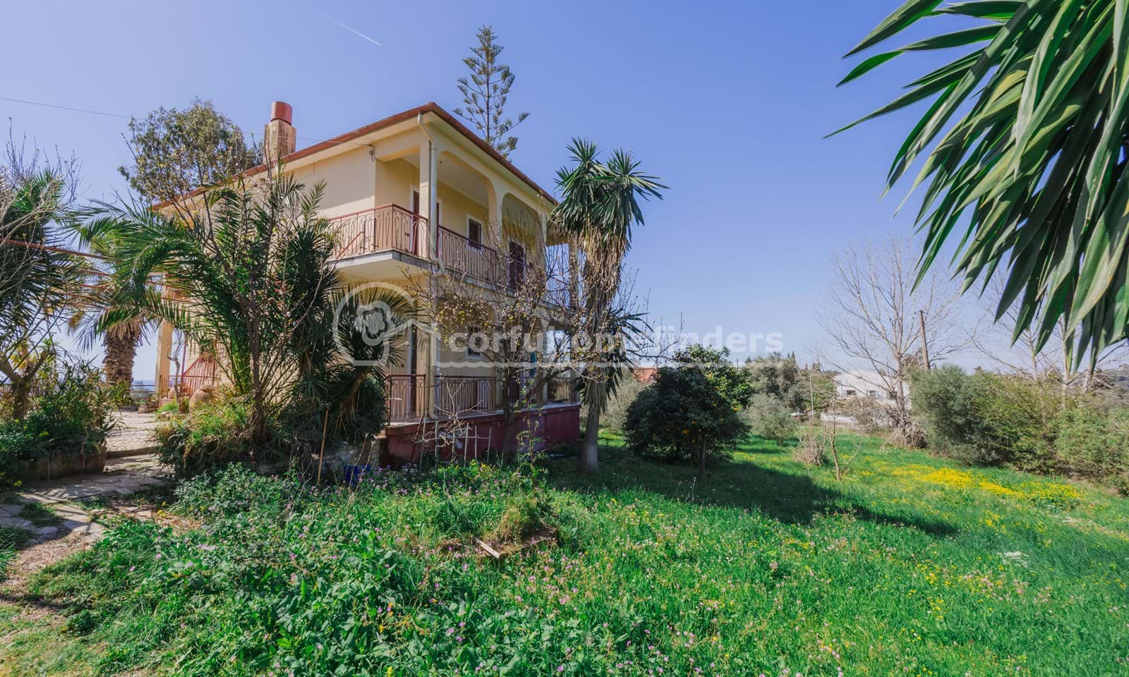 Listing photograph 3 of 15 of the house in Arilas, published by Corfu Home Finders.