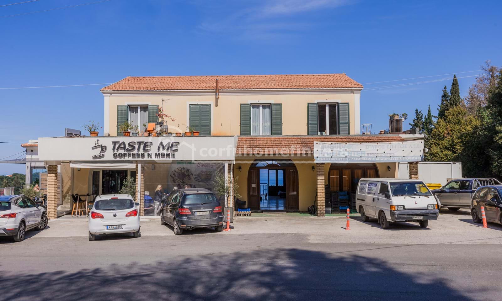 Listing photograph 1 of 15 of the house in Karousades, published by Corfu Home Finders.