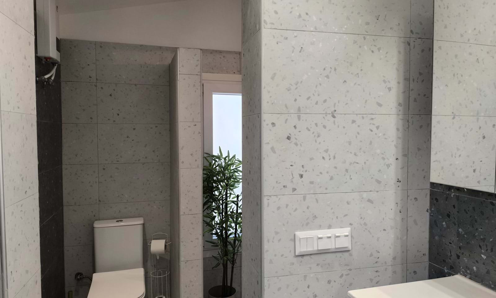 Listing photograph 7 of 7 of the apartment in Kontokali, published by Corfu Home Finders.