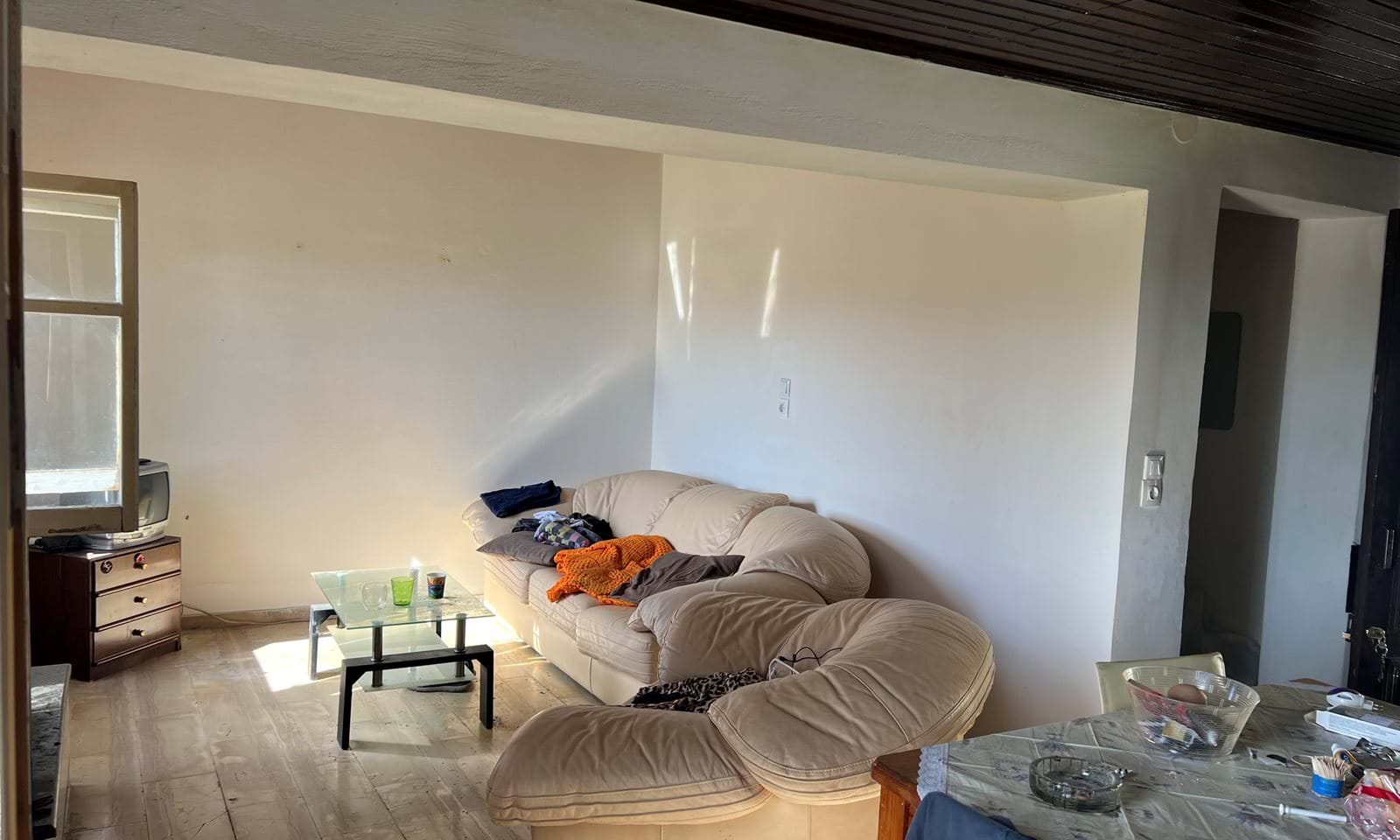 Listing photograph 9 of 15 of the house in Velonades, published by Corfu Home Finders.