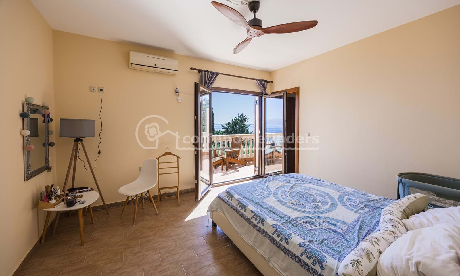 Listing photograph 10 of 19 of the house in Gastouri, published by Corfu Home Finders.