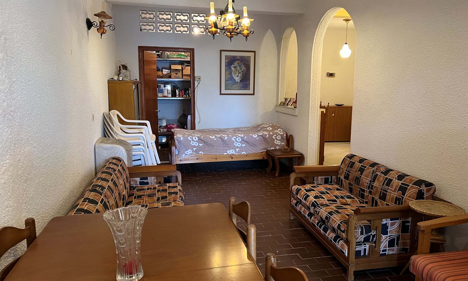 Listing photograph 2 of 12 of the apartment in Perithia, published by Corfu Home Finders.