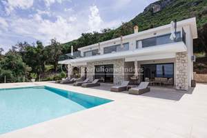 KINGFISHER, Paramonas, Corfu