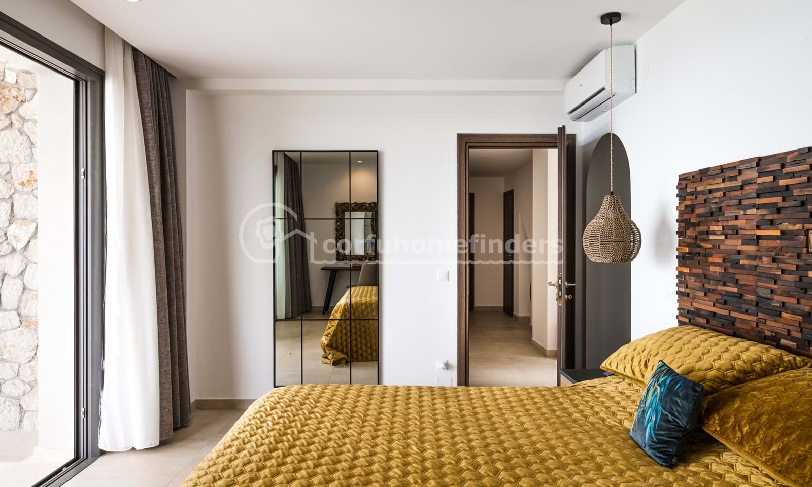 Listing photograph 14 of 28 of the house in Paramonas, published by Corfu Home Finders.