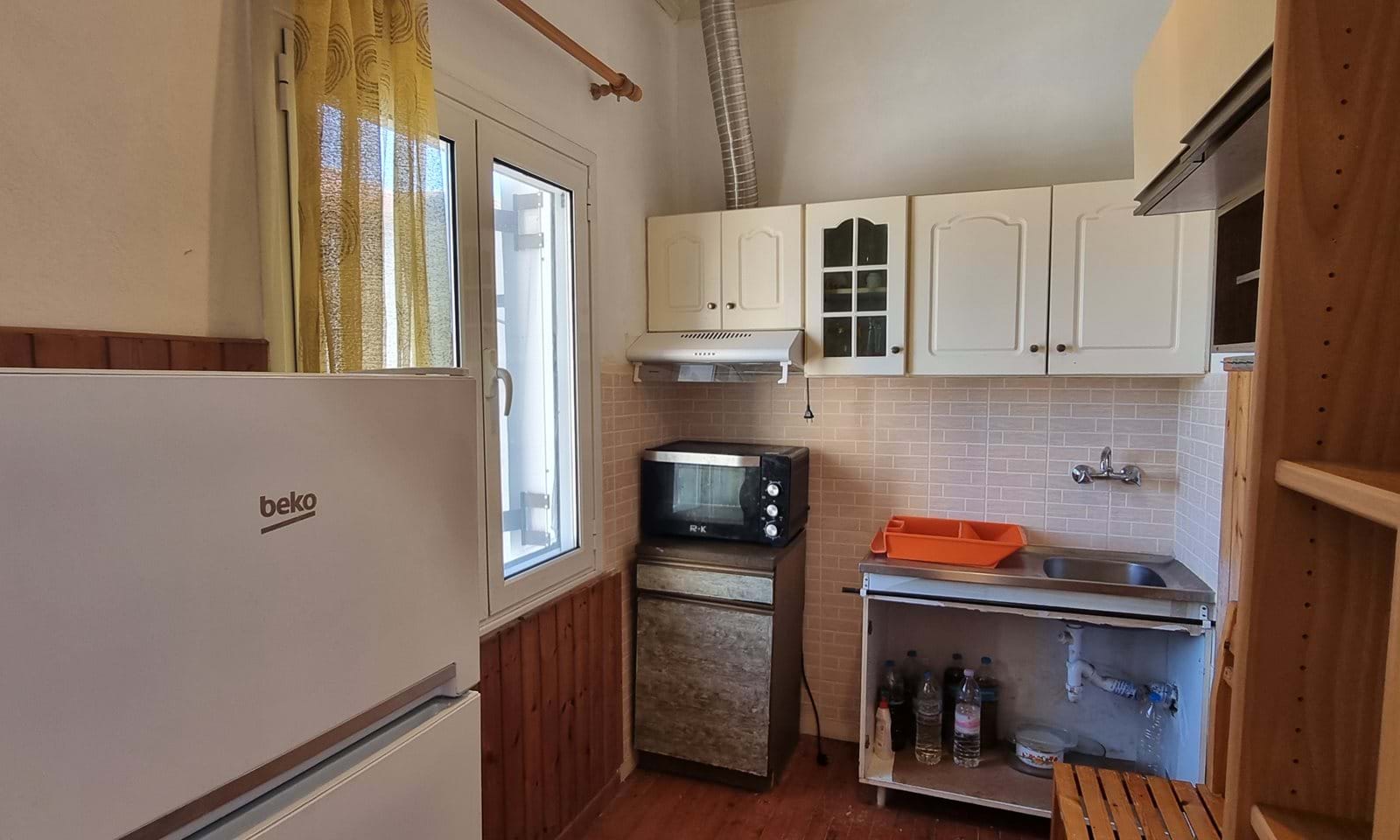 Listing photograph 8 of 12 of the house in Lefkimmi, published by Corfu Home Finders.