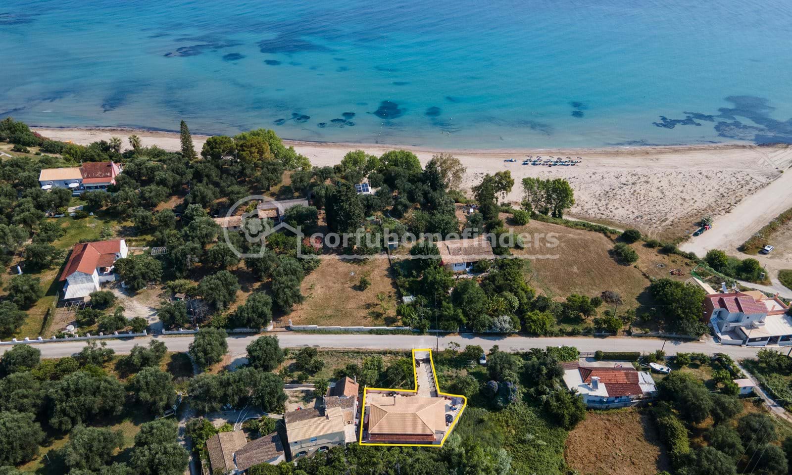 Listing photograph 17 of 19 of the house in Astrakeri, published by Corfu Home Finders.