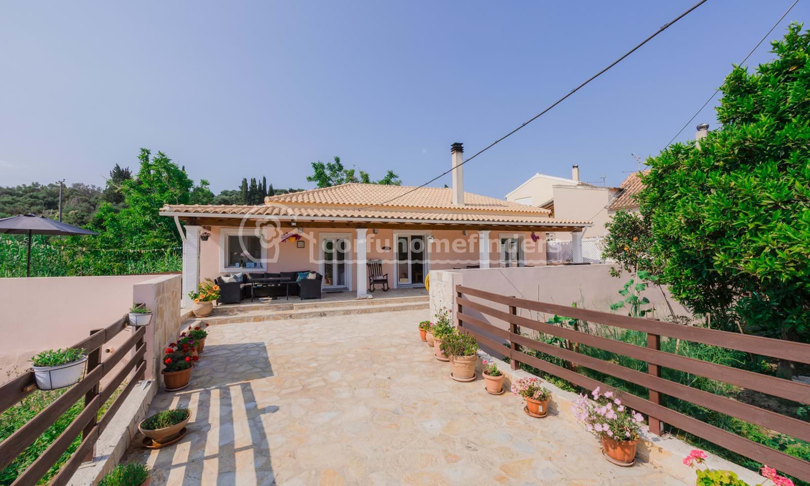 Listing photograph 1 of 19 of the house in Astrakeri, published by Corfu Home Finders.