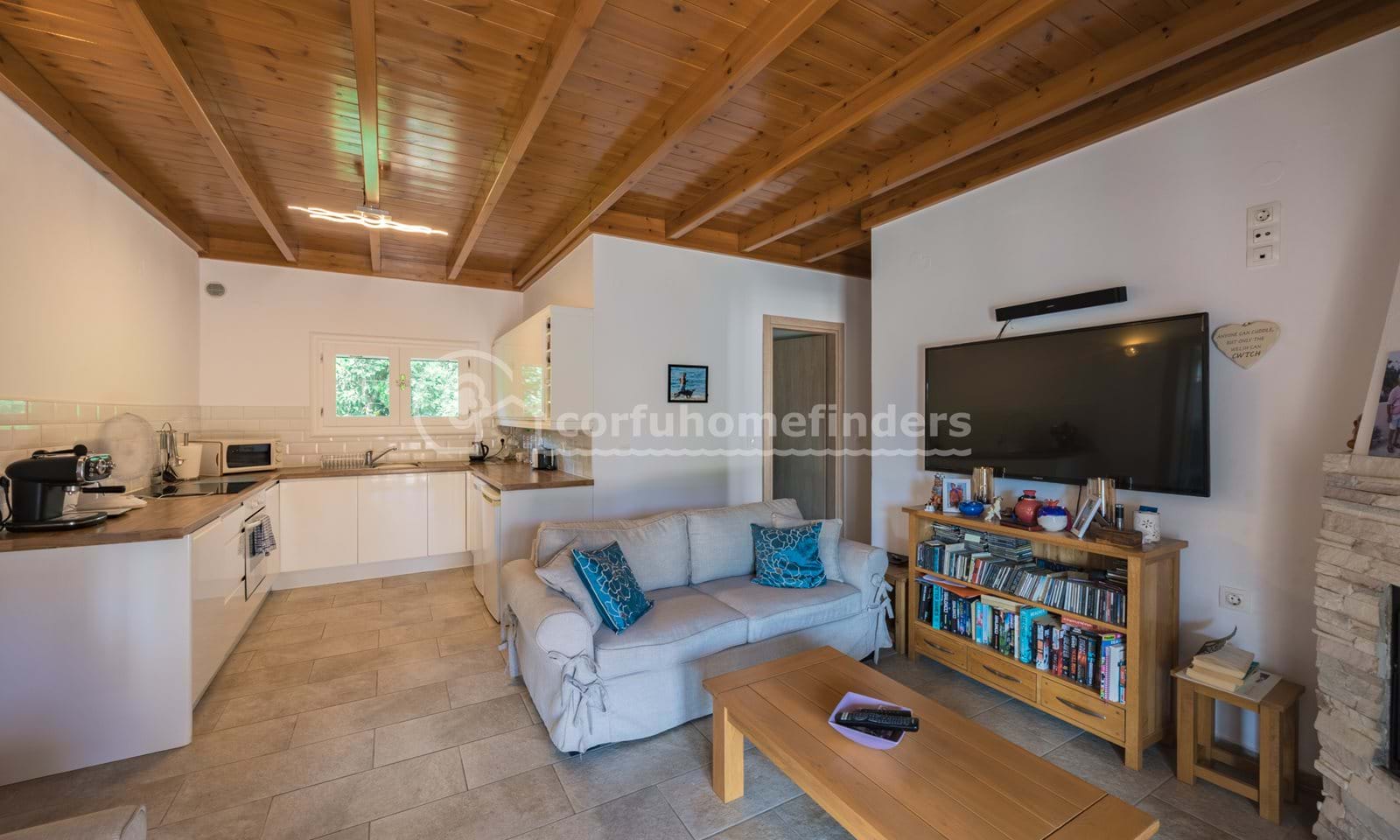 Listing photograph 8 of 19 of the house in Astrakeri, published by Corfu Home Finders.