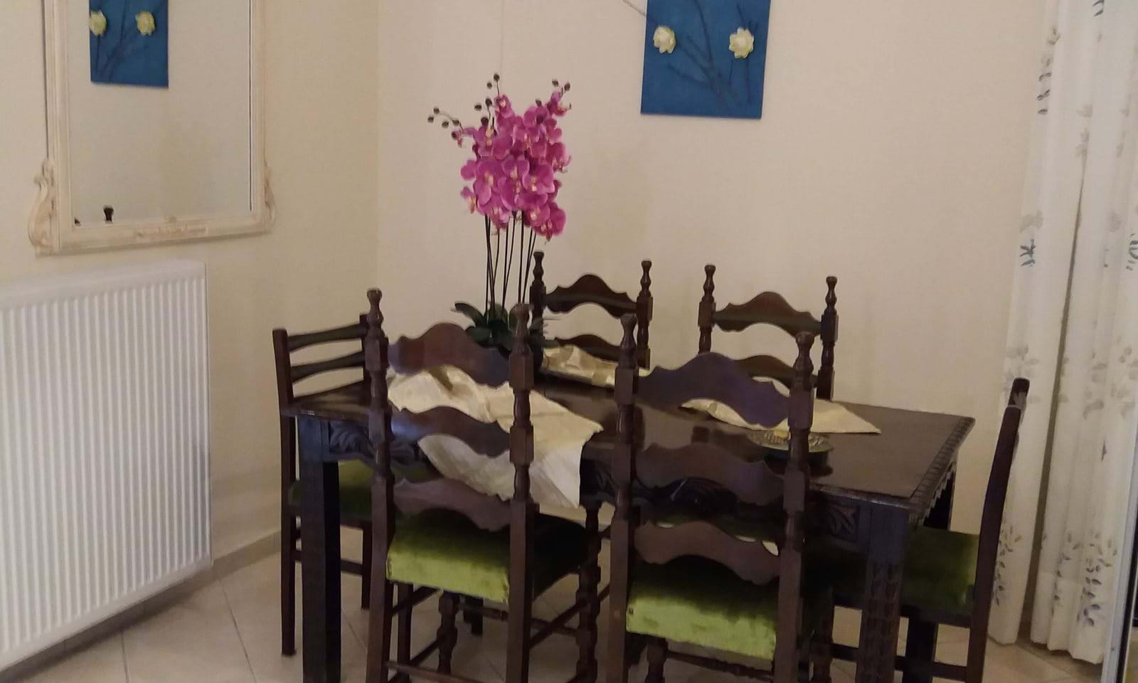 Listing photograph 4 of 7 of the apartment in Corfu Town, published by Corfu Home Finders.