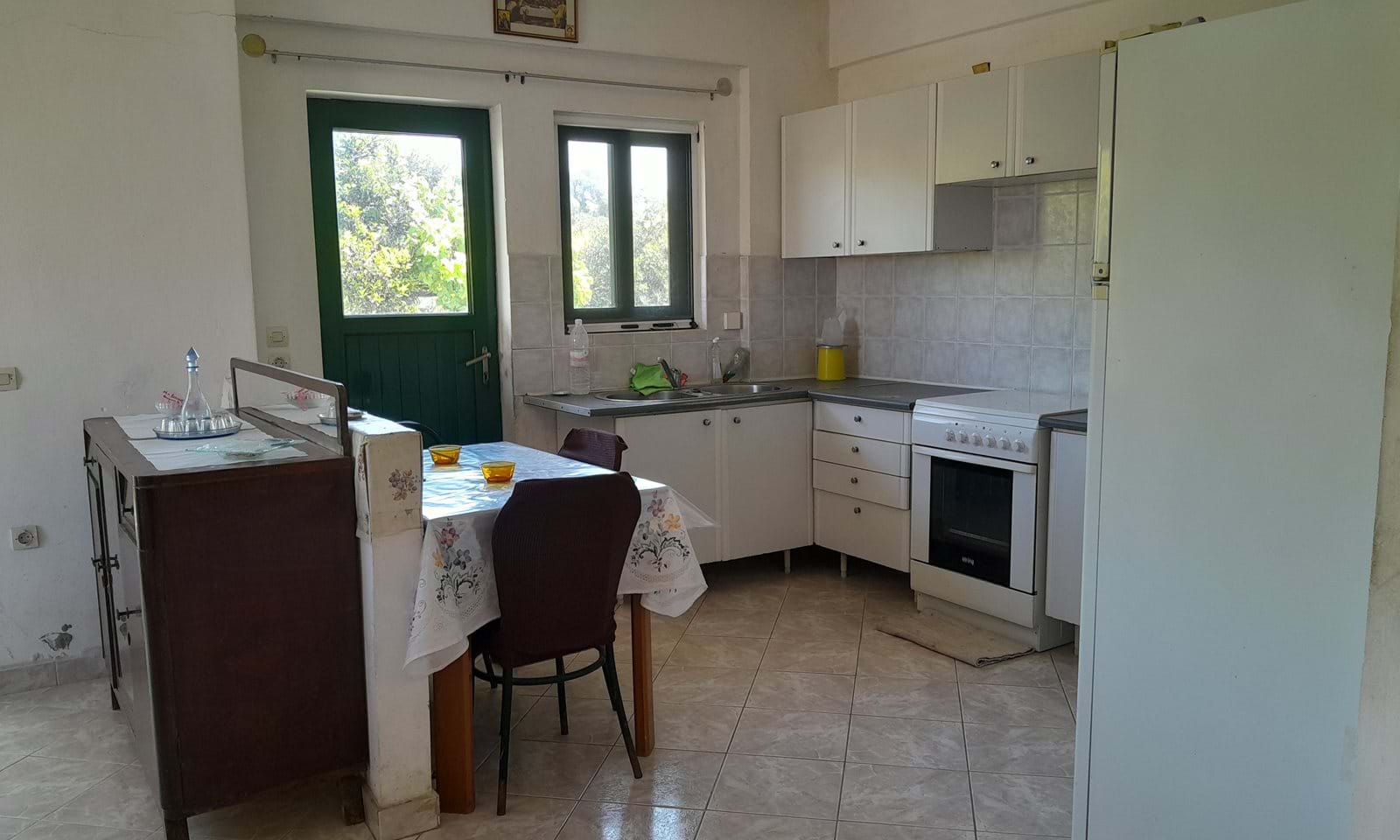 Listing photograph 3 of 10 of the house in Argirades, published by Corfu Home Finders.