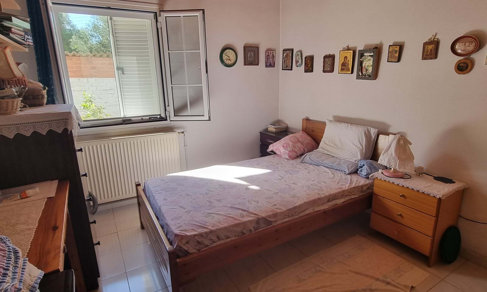 Listing photograph 5 of 13 of the apartment in Moraitika, published by Corfu Home Finders.