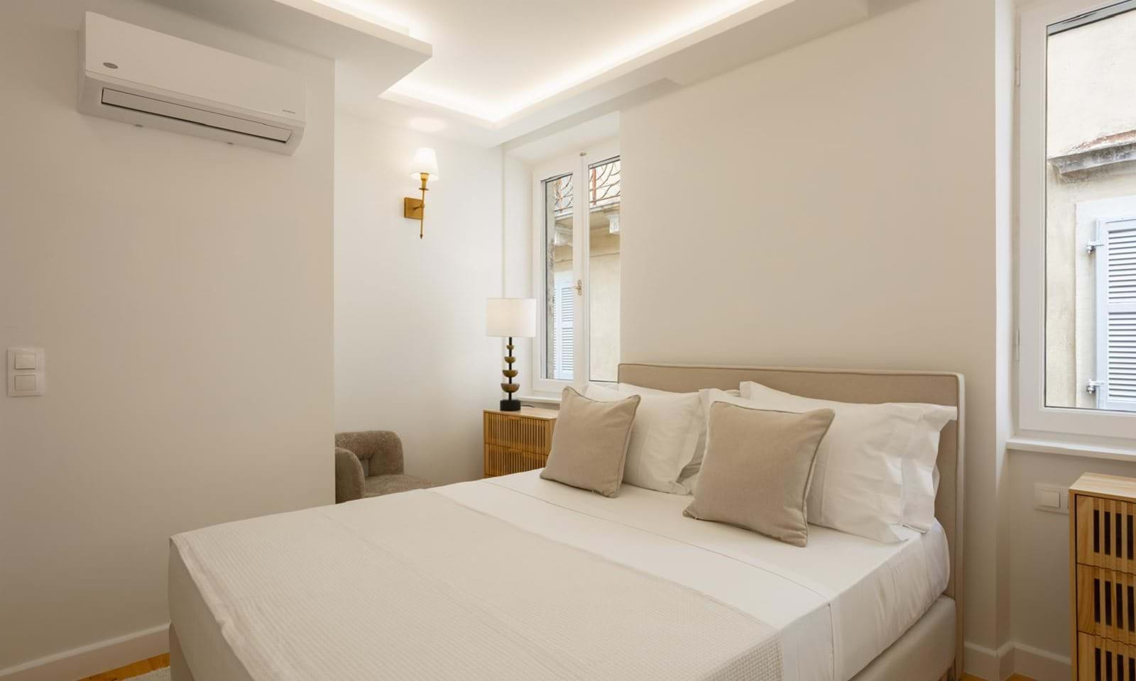 Listing photograph 6 of 12 of the apartment in Corfu Town, published by Corfu Home Finders.