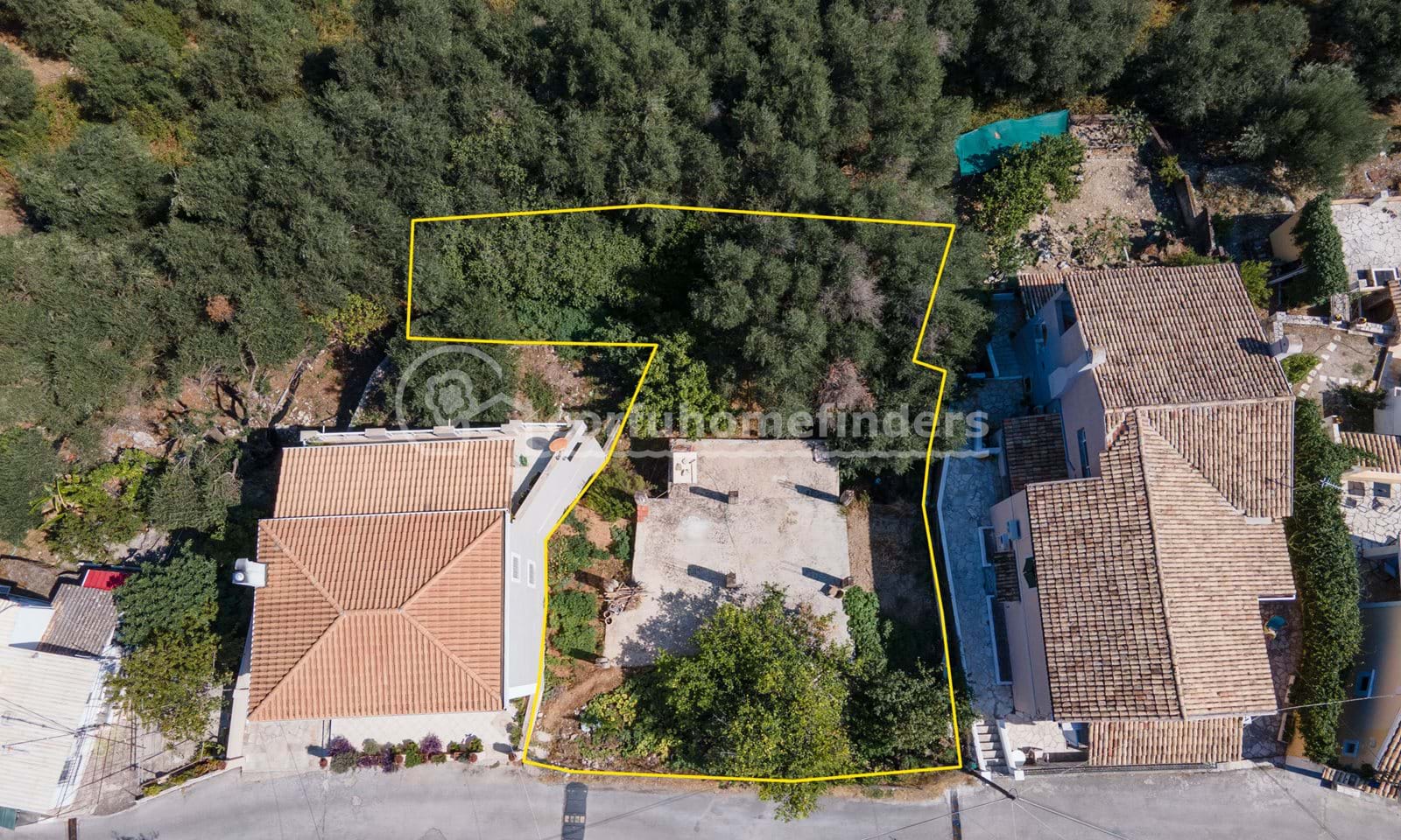 Listing photograph 5 of 6 of the land in Gimari, published by Corfu Home Finders.