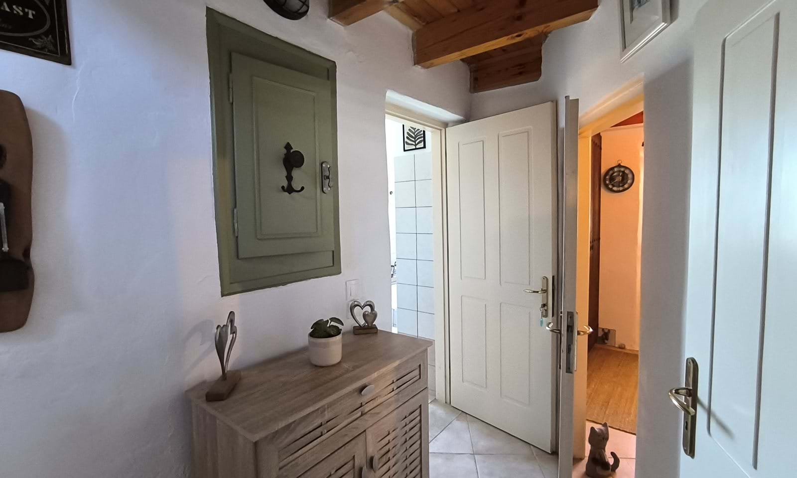 Listing photograph 12 of 17 of the house in Giannades, published by Corfu Home Finders.