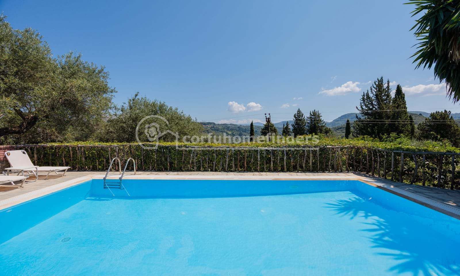 Listing photograph 24 of 28 of the house in Pagi, published by Corfu Home Finders.