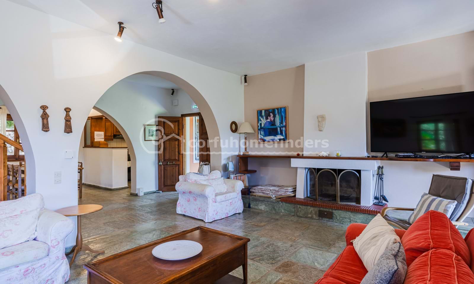 Listing photograph 9 of 28 of the house in Pagi, published by Corfu Home Finders.