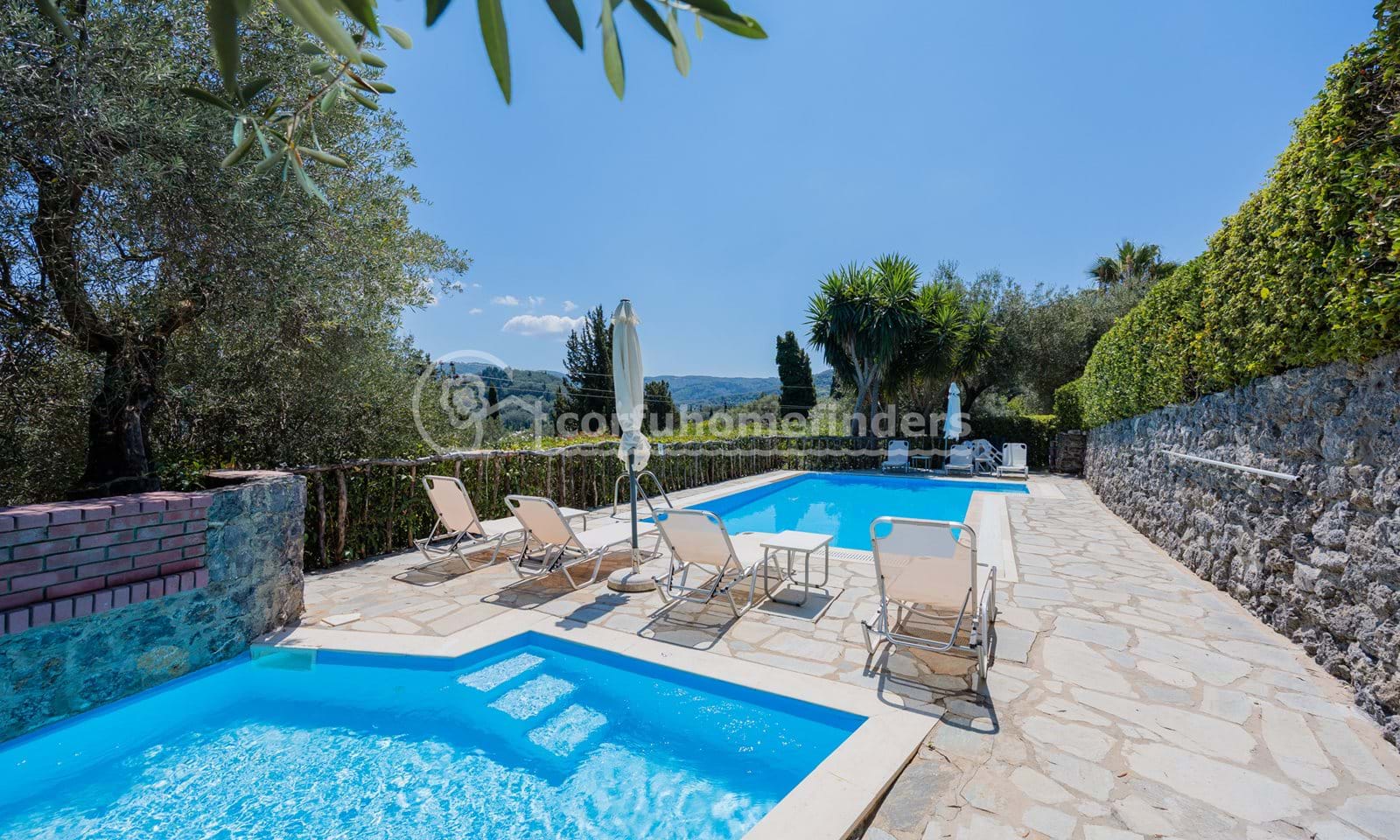 Listing photograph 23 of 28 of the house in Pagi, published by Corfu Home Finders.
