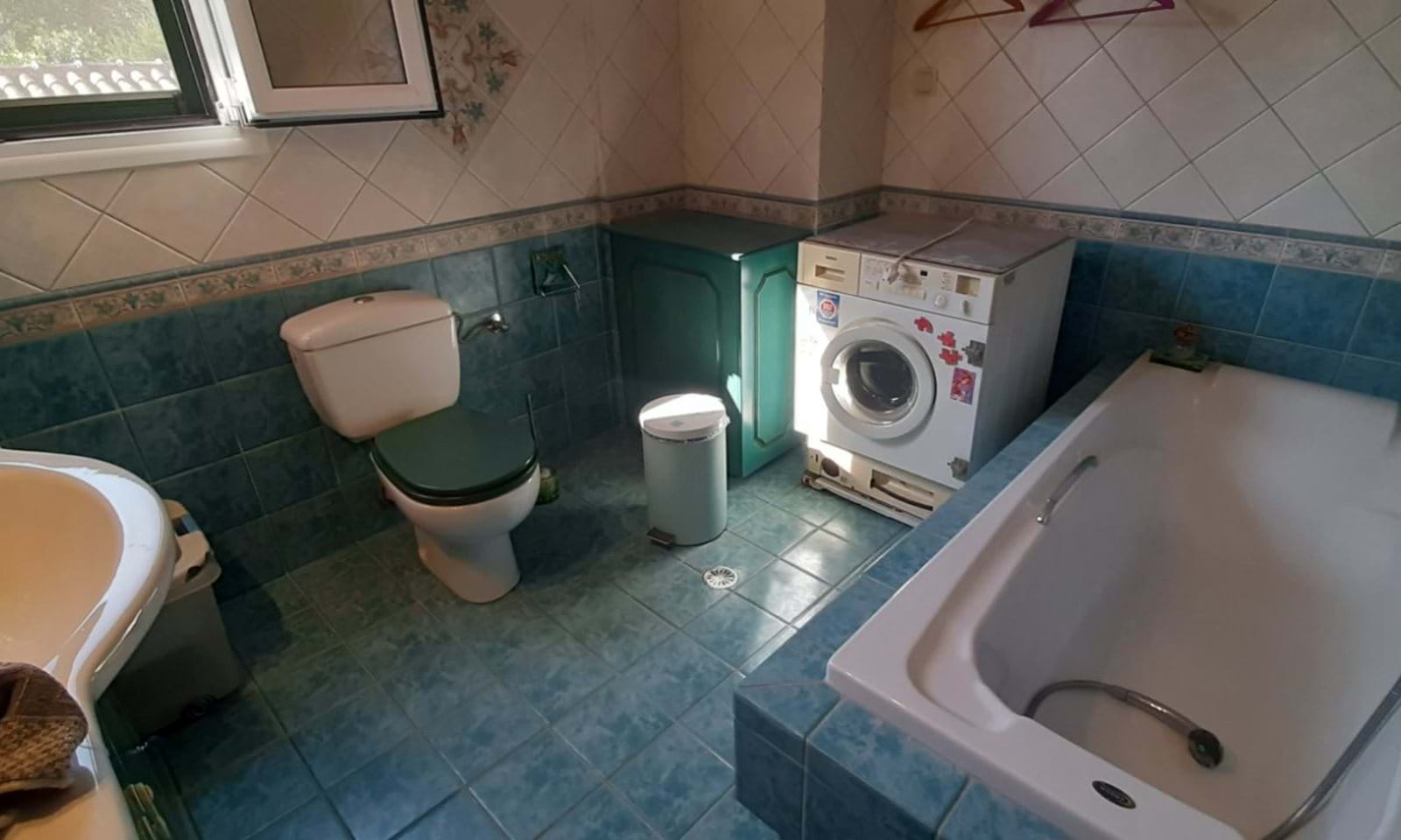 Listing photograph 4 of 7 of the house in Alepou, published by Corfu Home Finders.