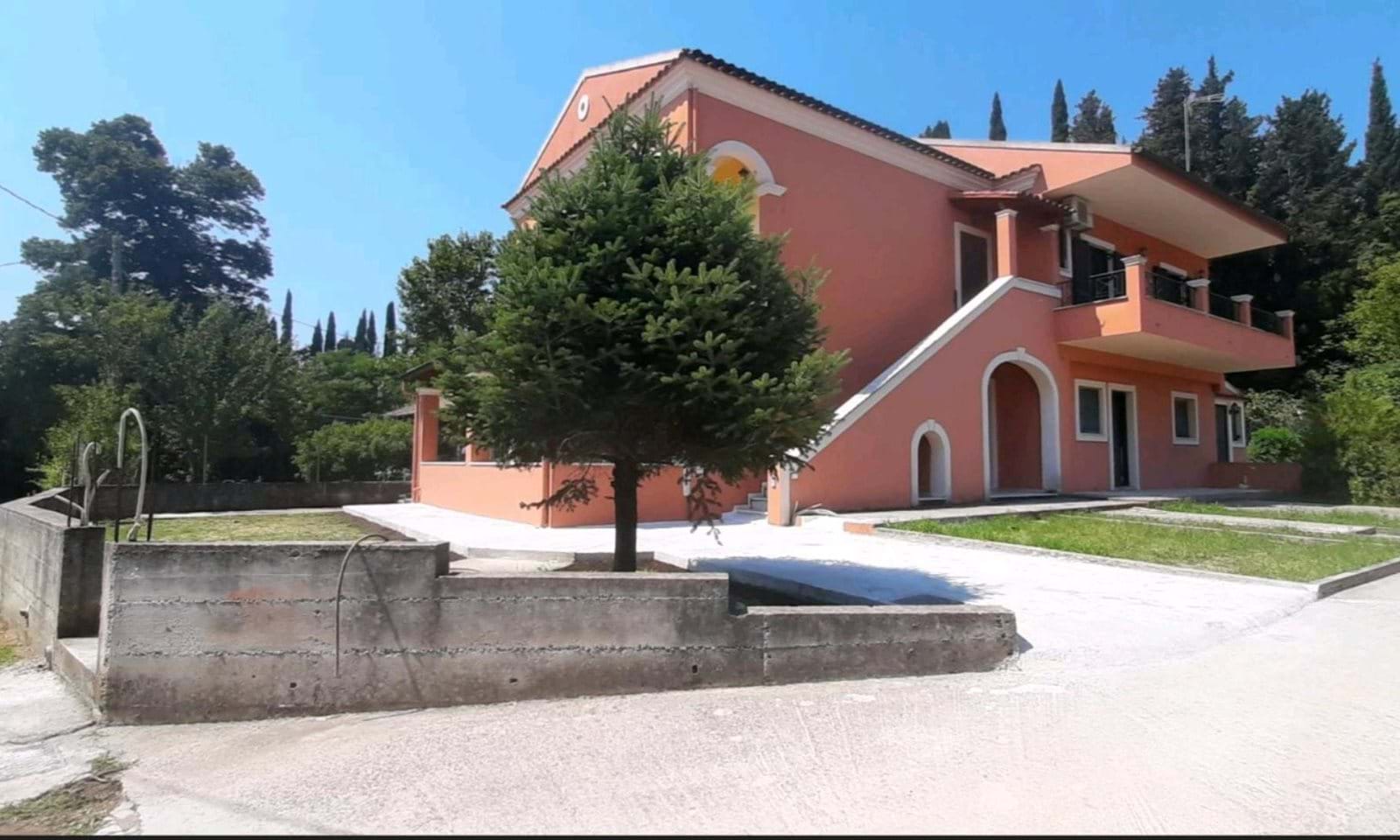 Listing photograph 1 of 7 of the house in Alepou, published by Corfu Home Finders.
