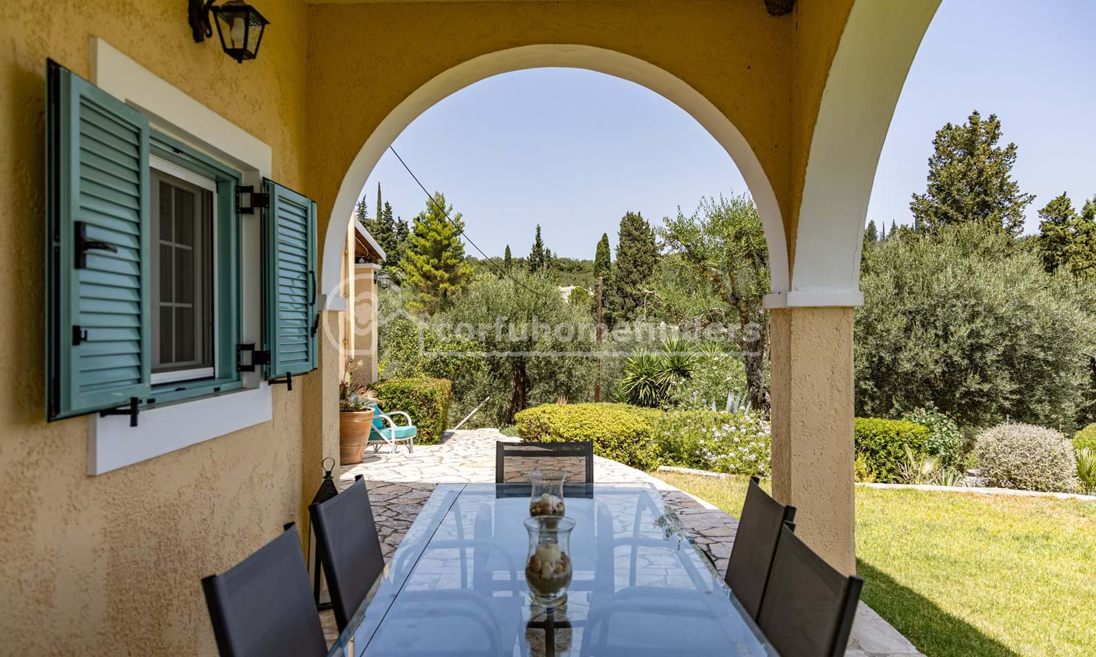 Listing photograph 9 of 28 of the house in Poulades, published by Corfu Home Finders.