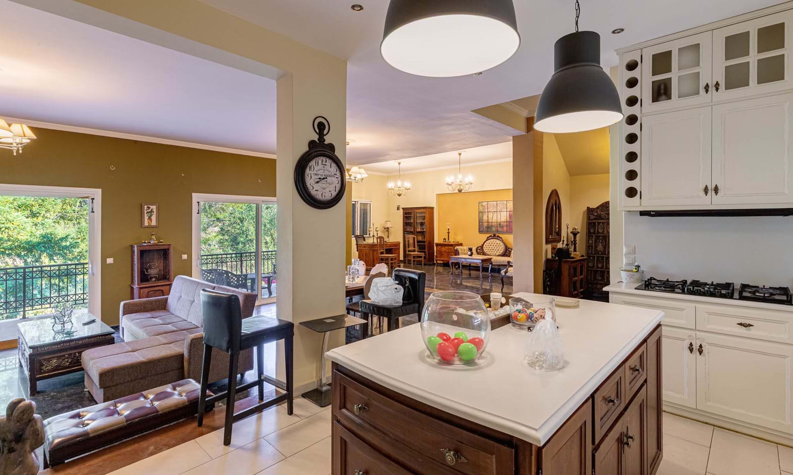 Listing photograph 8 of 29 of the house in Kynopiastes, published by Corfu Home Finders.