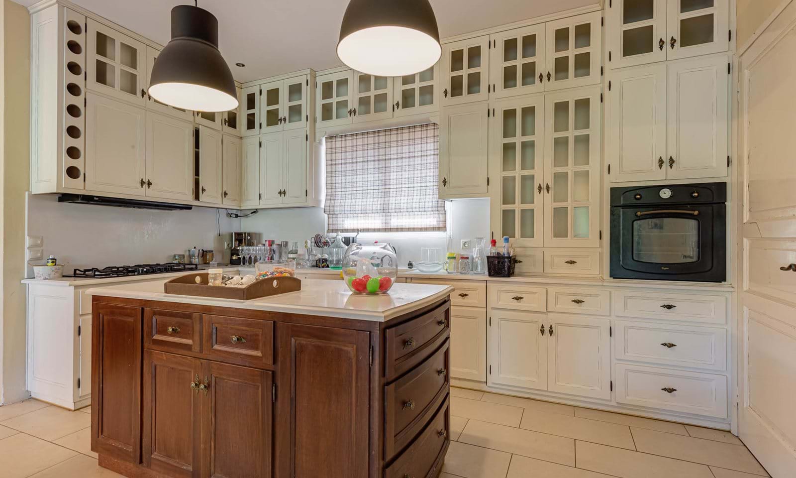 Listing photograph 9 of 29 of the house in Kynopiastes, published by Corfu Home Finders.