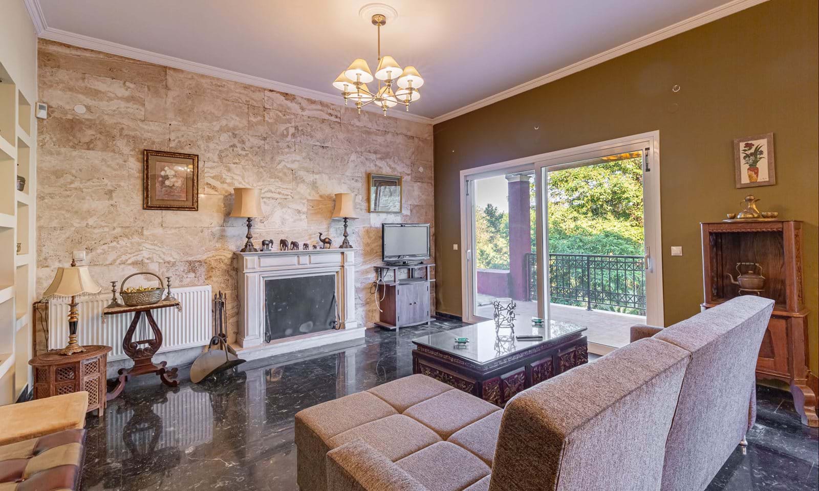 Listing photograph 5 of 29 of the house in Kynopiastes, published by Corfu Home Finders.