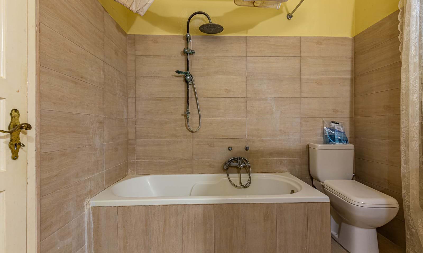Listing photograph 22 of 29 of the house in Kynopiastes, published by Corfu Home Finders.