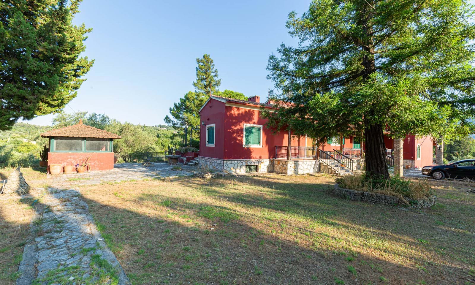Listing photograph 2 of 29 of the house in Kynopiastes, published by Corfu Home Finders.