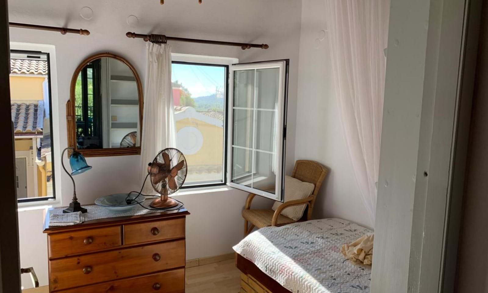 Listing photograph 9 of 12 of the house in Skripero, published by Corfu Home Finders.
