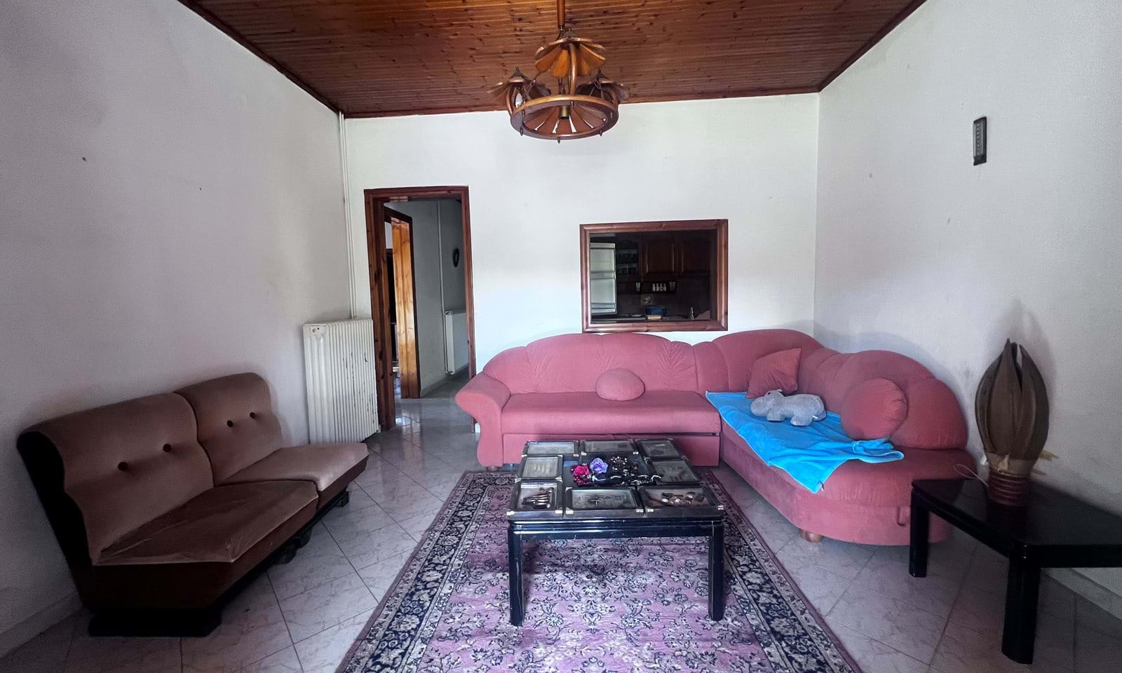 Listing photograph 11 of 21 of the house in Velonades, published by Corfu Home Finders.