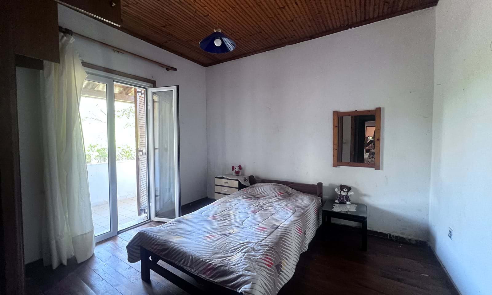 Listing photograph 5 of 21 of the house in Velonades, published by Corfu Home Finders.