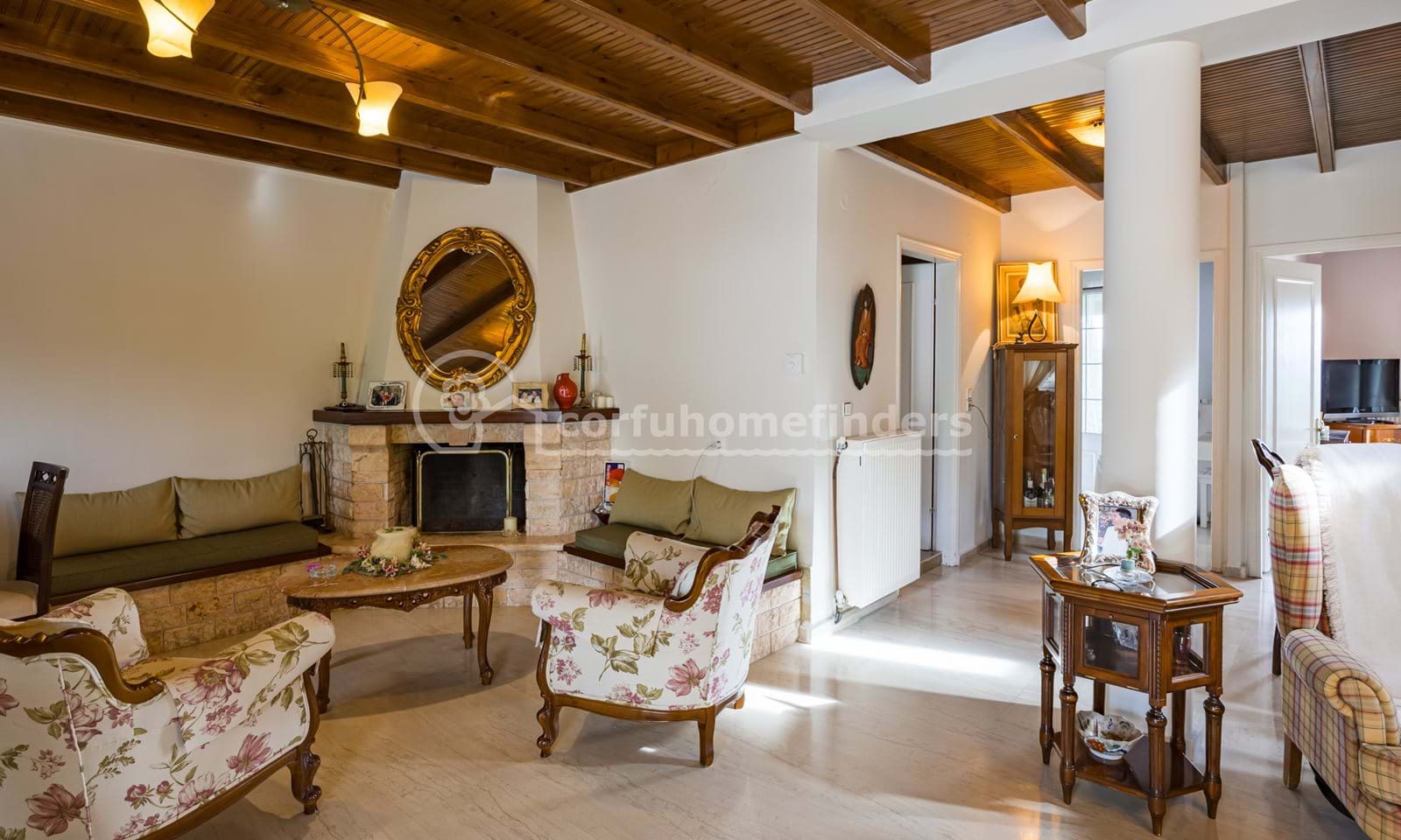 Listing photograph 7 of 25 of the house in Karousades, published by Corfu Home Finders.